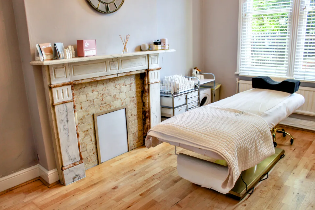 Facials at The London Road Clinic, Newark